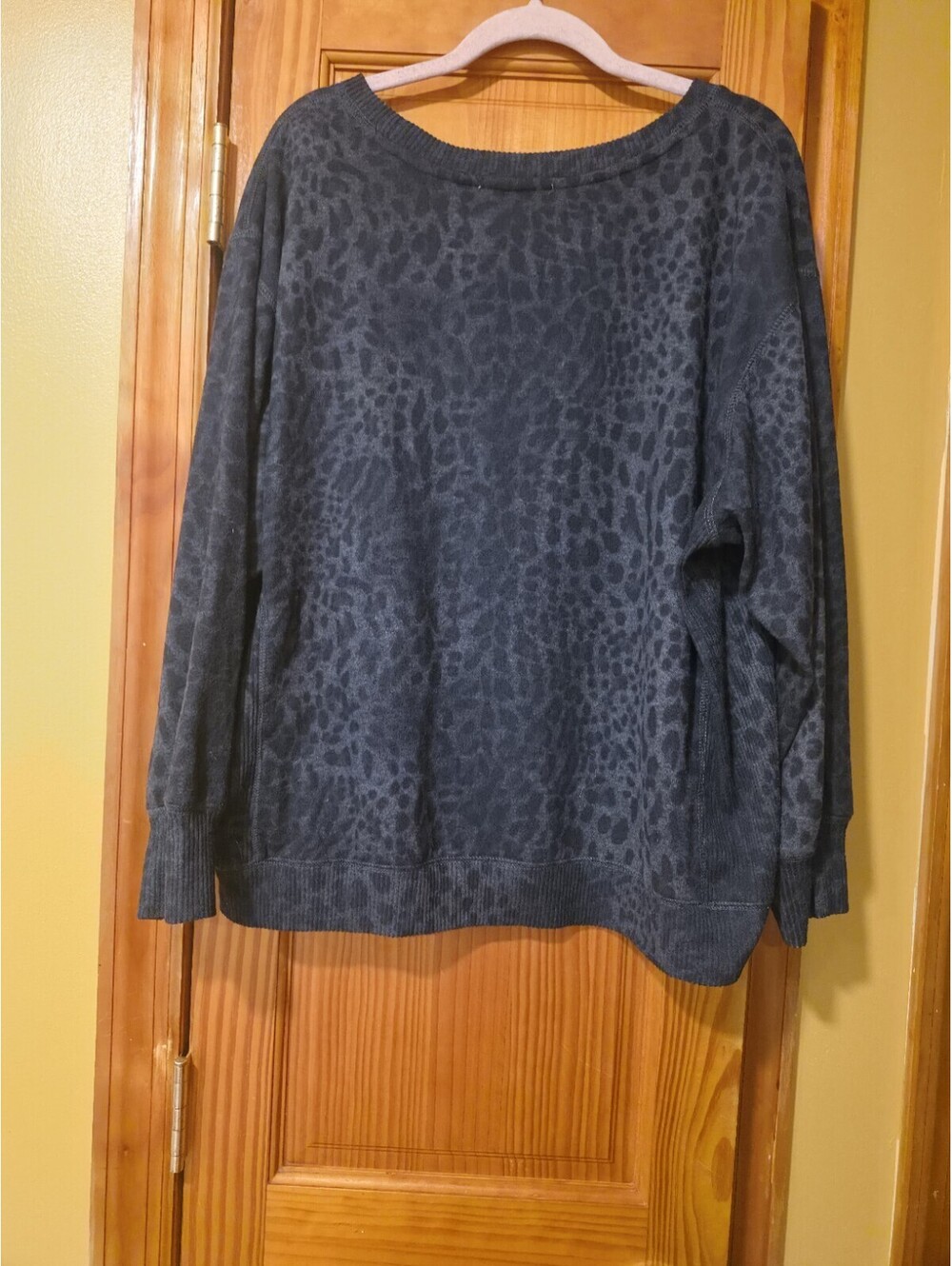 Womens Dark Grey Leopard Print Workshop Republic Clothing 1x Pull Over Sweater